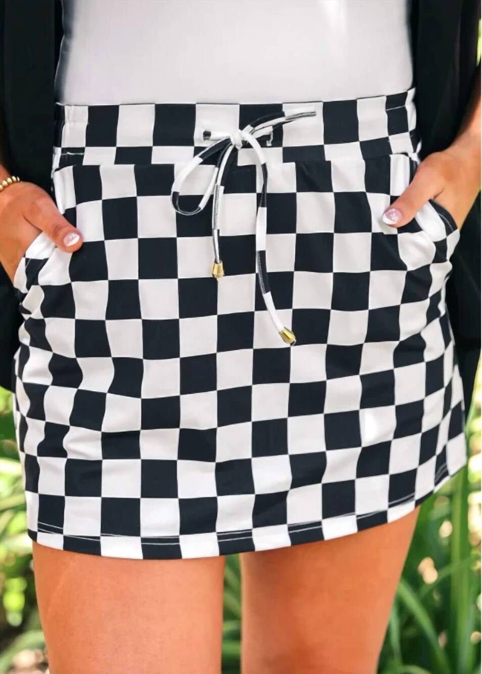 NEW JESS LEA happy hour skort in black and white check